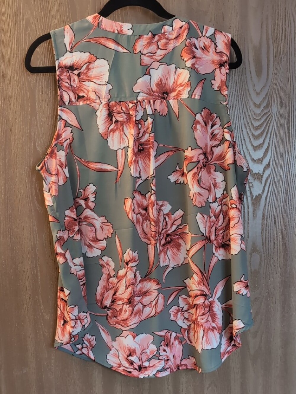 Coral Floral Sleeveless Blouse on Sage - Picture 3 of 5